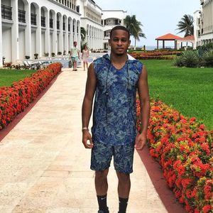 Meet your Posher, Dwayne